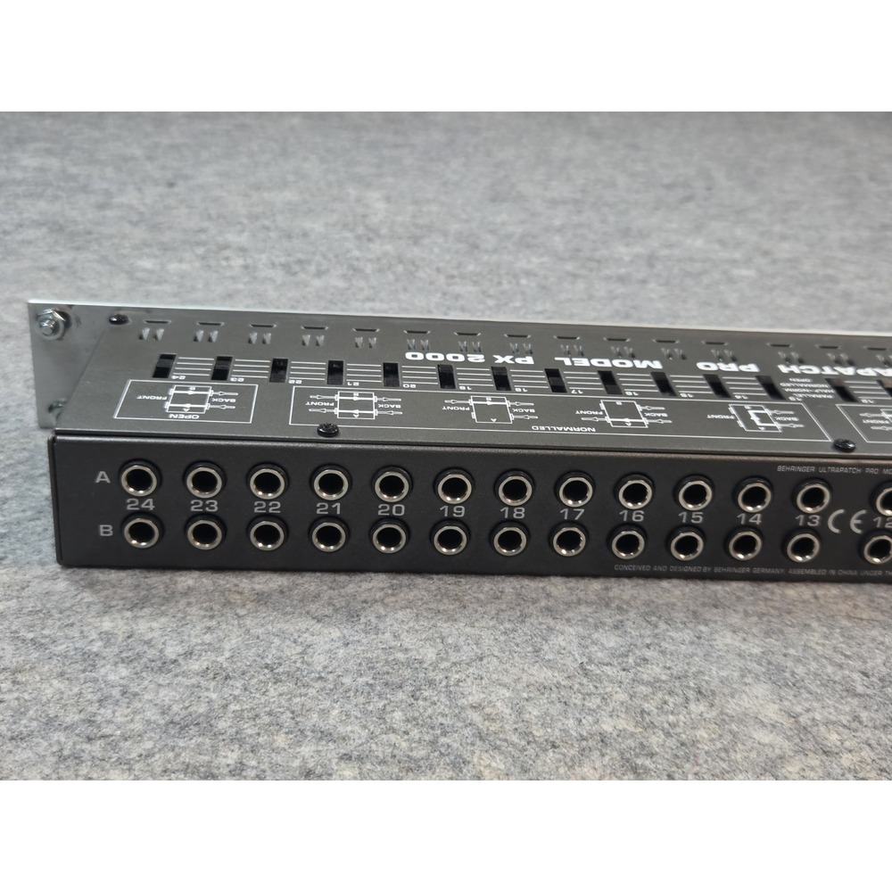 Behringer Ultrapatch Pro Model PX2000 48-Point Patchbay Rack PX 2000 - Picture 11 of 15